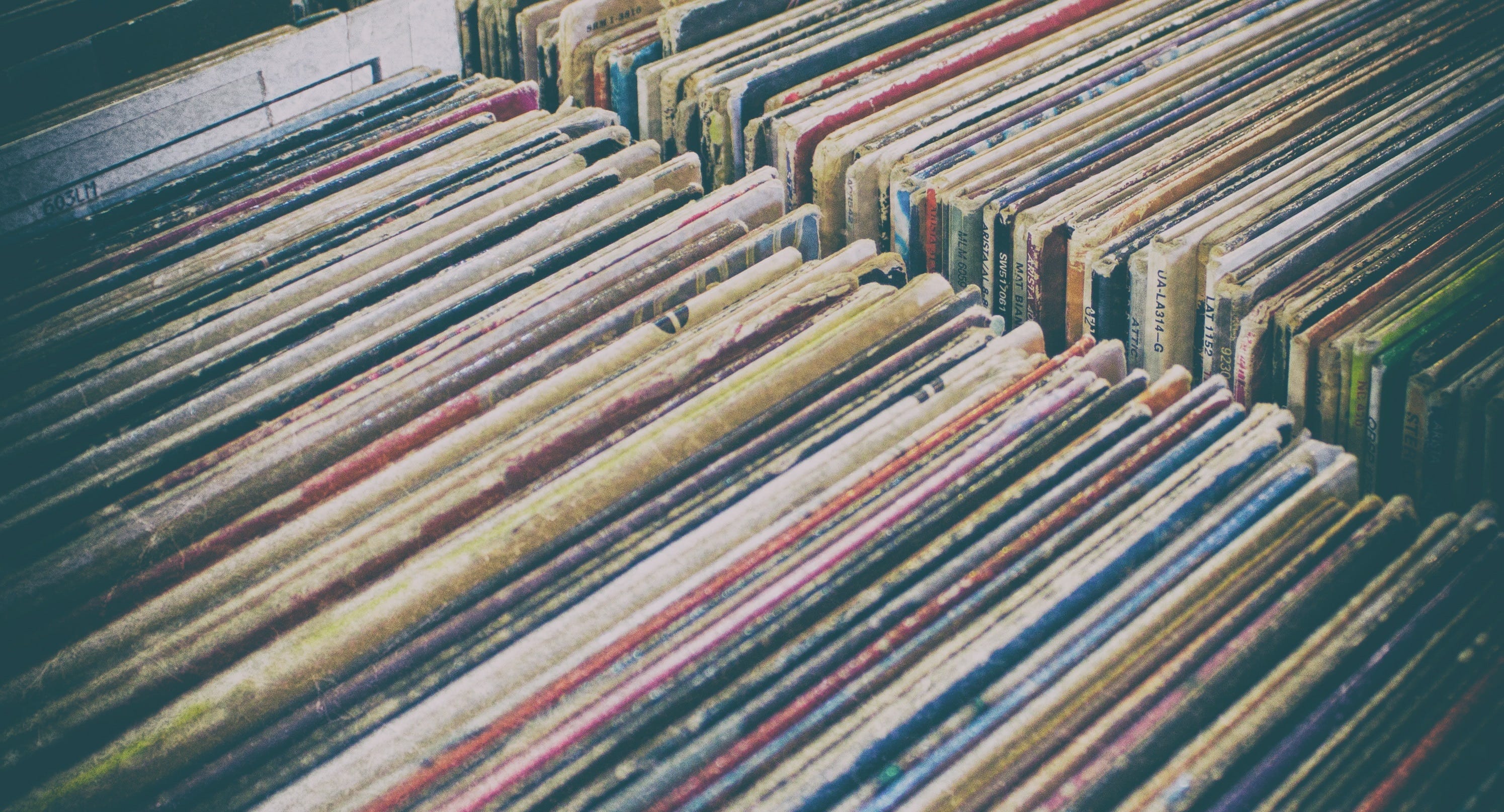 Beginner's Guide On How To Clean Vinyl Records