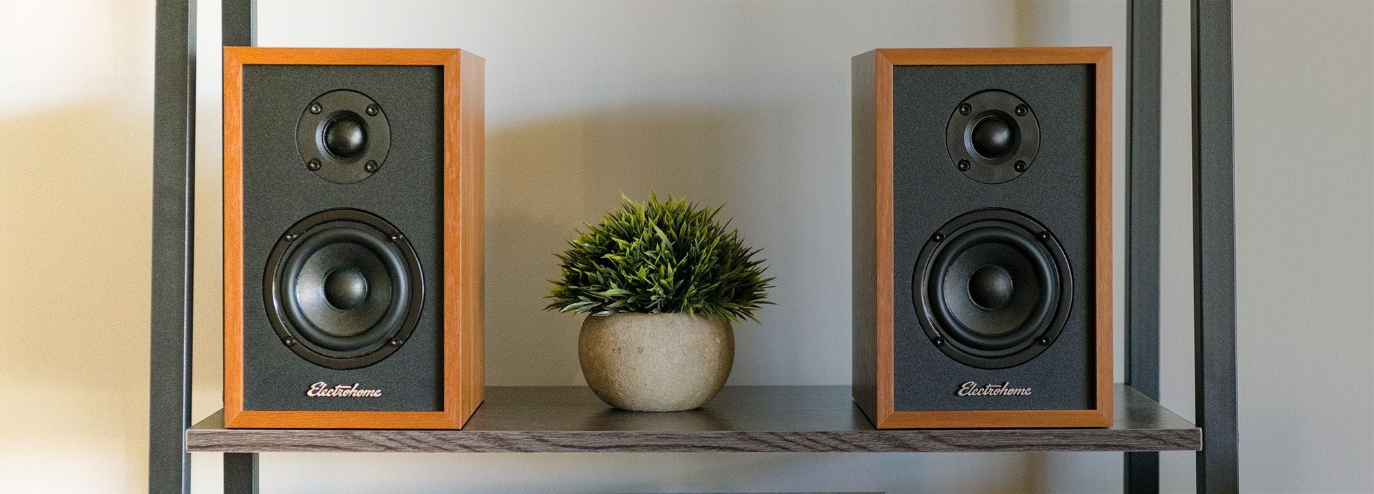 Berkeley 2.0 Stereo Powered Bookshelf Speakers