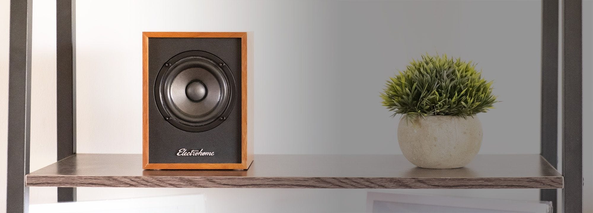 Huntley Powered Bookshelf Speakers